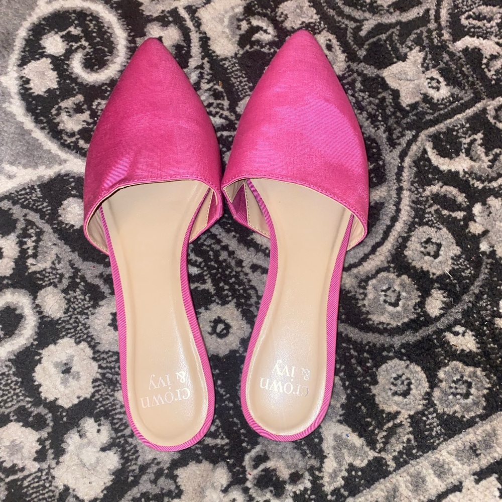 Crown & Ivy Pink Women's Mules